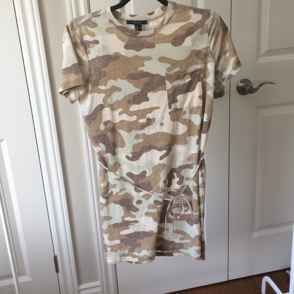 Camo t-shirt dress - Picture 1 of 3